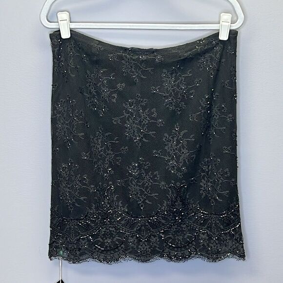 LIU JO Lace Skirt with Beading | NWT| Size 8 US/44 IT - Picture 1 of 7